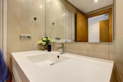 c73cee1ee7661cbc89de03dbc57998ee - 17