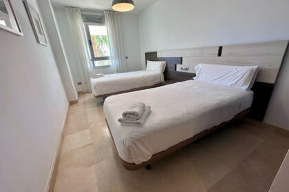 c799701ab59eca3fe091c940278c9d5d - 19