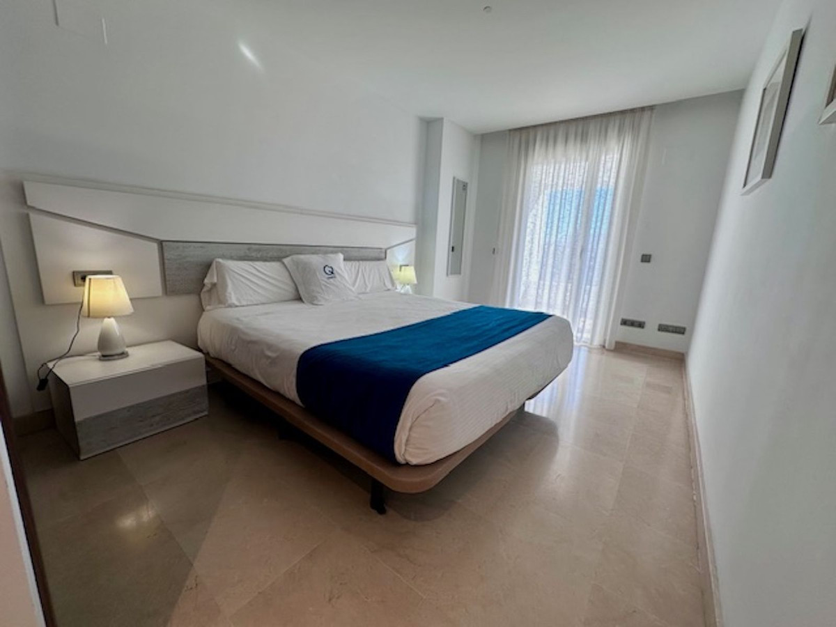 c799701ab59eca3fe091c940278c9d5d - 25