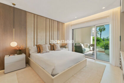 c7e706016c8bfcb86d97357a121d6ff5 - 11