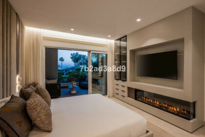 c7e706016c8bfcb86d97357a121d6ff5 - 27