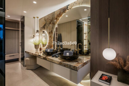 c7e706016c8bfcb86d97357a121d6ff5 - 31