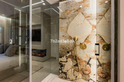 c7e706016c8bfcb86d97357a121d6ff5 - 32