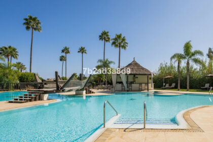 c7e706016c8bfcb86d97357a121d6ff5 - 4