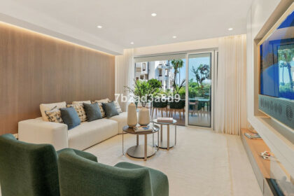 c7e706016c8bfcb86d97357a121d6ff5 - 6