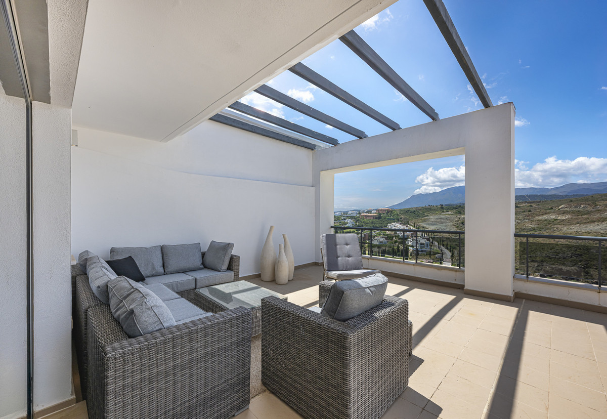 c7e8de19a5da9b0972796a9e4e8eeb0e - 28