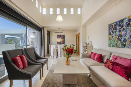 c7e8de19a5da9b0972796a9e4e8eeb0e - 7