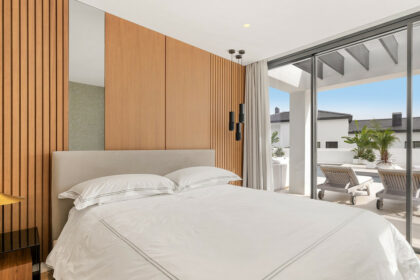 c8600efd1ad60e2ce853881697c85f24 - 13