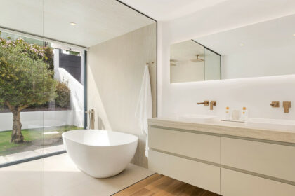 c8600efd1ad60e2ce853881697c85f24 - 16