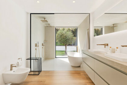 c8600efd1ad60e2ce853881697c85f24 - 17