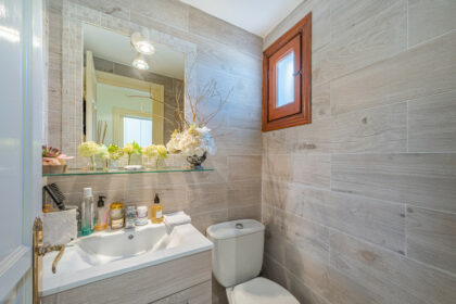 c8736a99dba4faa4087278d7589a0154 - 15