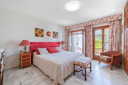 c8736a99dba4faa4087278d7589a0154 - 22