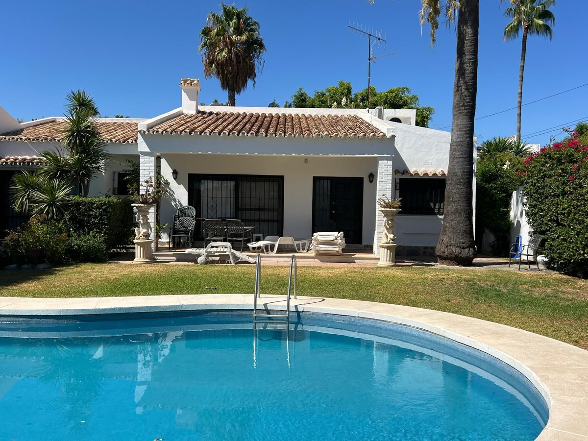 c8cc9dac430f85797c0ea921a06efee6 - 3