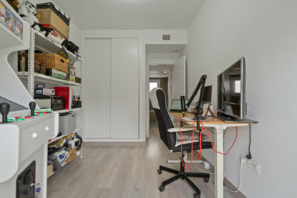 c91cf4a67c8b63c8e6eace05260fa22b - 17