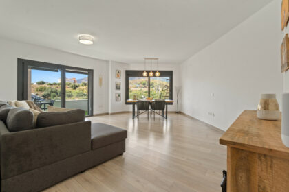 c91cf4a67c8b63c8e6eace05260fa22b - 3