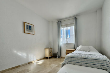 c92d2bd4bc23bad4033ff9dca090b69a - 11