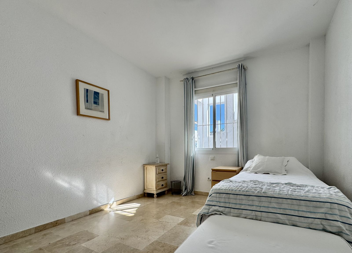 c92d2bd4bc23bad4033ff9dca090b69a - 11