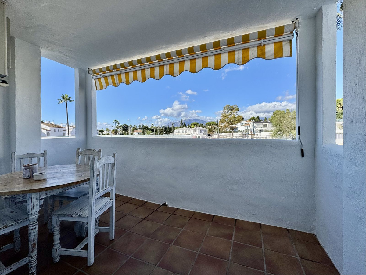 c92d2bd4bc23bad4033ff9dca090b69a - 16