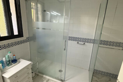 c92fce87d7dd8d49f82d9bc97d51358d - 48