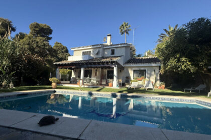 c92fce87d7dd8d49f82d9bc97d51358d - 7