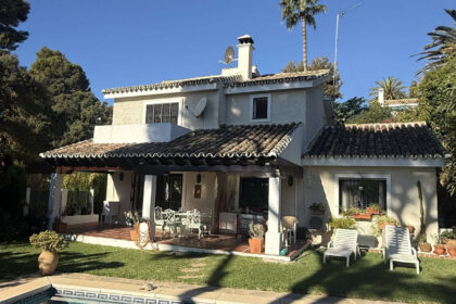 c92fce87d7dd8d49f82d9bc97d51358d - 9