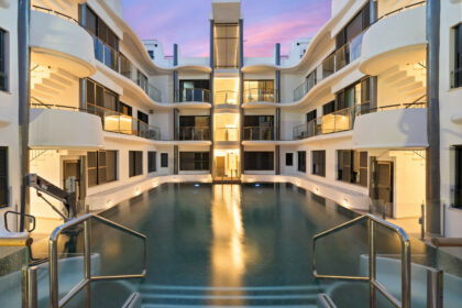 c931e20dea2a931efb0178d21830d2b1 - 18