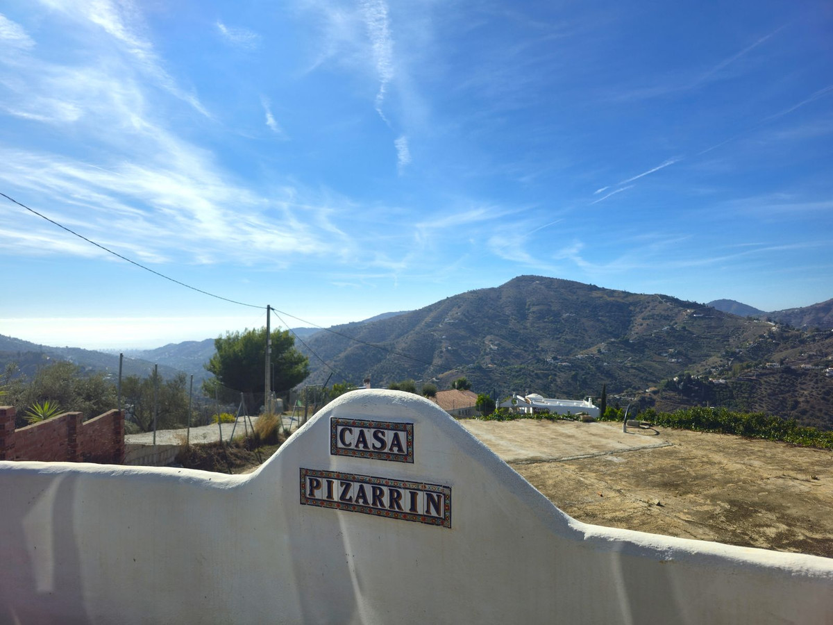 c96c7b89e2b8ced4b2e79f79a68d6d03 - 4