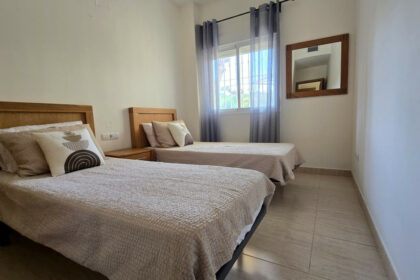 c9cf496b31d150305eaef39e2d45af9d - 12