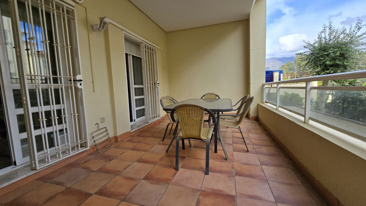 c9cf496b31d150305eaef39e2d45af9d - 14