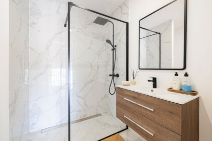 ca0e403b554068a5b262516ce2f8658f - 24