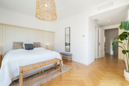 ca0e403b554068a5b262516ce2f8658f - 28