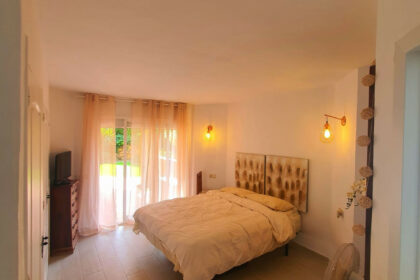 ca142931f04f3f11cefa400fcb70b97d - 11