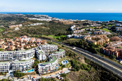 cab04f6f00ecf554c5a415f17d99ac6f - 24