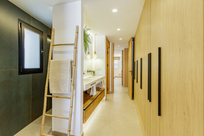 cab0cac89019782bd5631e03ca75f4a0 - 9