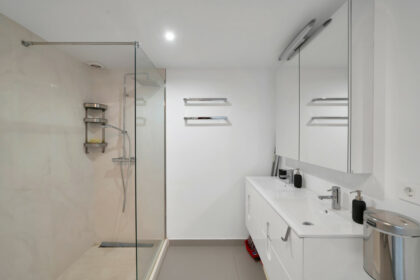 caef432c37e31d9792adb866bb94f75f - 10