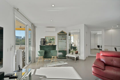 caef432c37e31d9792adb866bb94f75f - 44