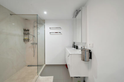 caef432c37e31d9792adb866bb94f75f - 8