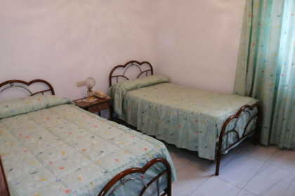 caf5e6f5efd9f9ca2470e3a62d4626e4 - 11