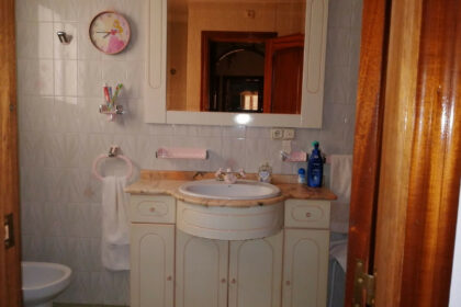 caf5e6f5efd9f9ca2470e3a62d4626e4 - 19