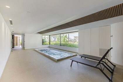 caff26847a82a8fd4fa849f96bae85bc - 14