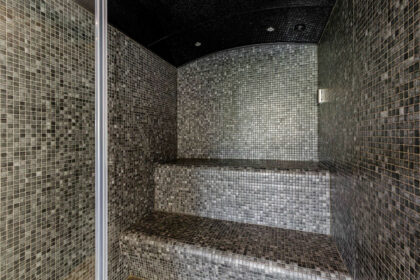 caff26847a82a8fd4fa849f96bae85bc - 16