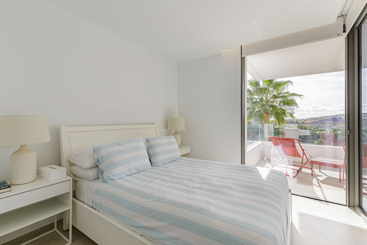 caff26847a82a8fd4fa849f96bae85bc - 8