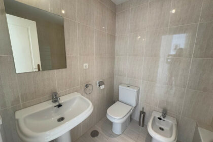 cbad220e17bdc0fd551e173f0558ef08 - 13