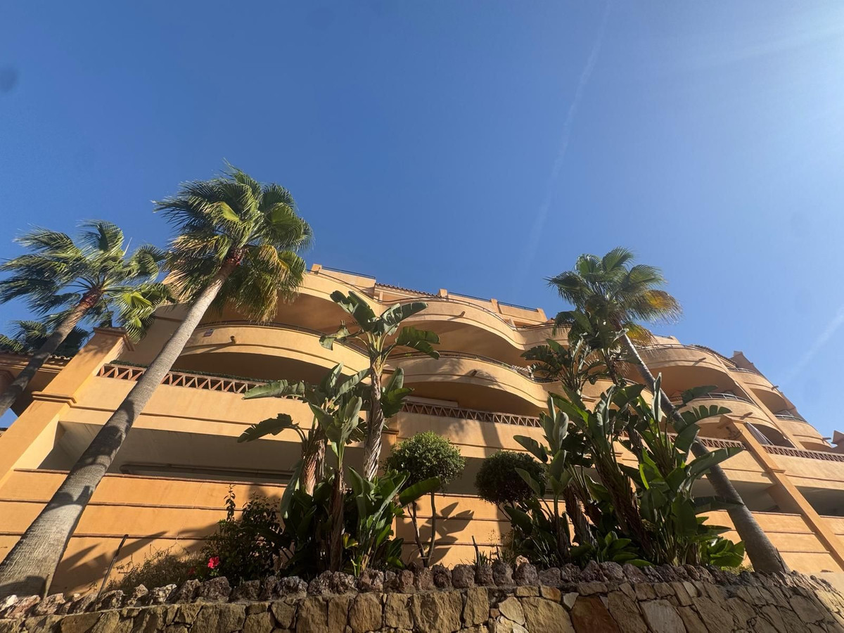 cbad220e17bdc0fd551e173f0558ef08 - 21