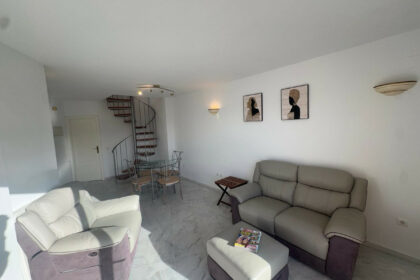 cbad220e17bdc0fd551e173f0558ef08 - 3