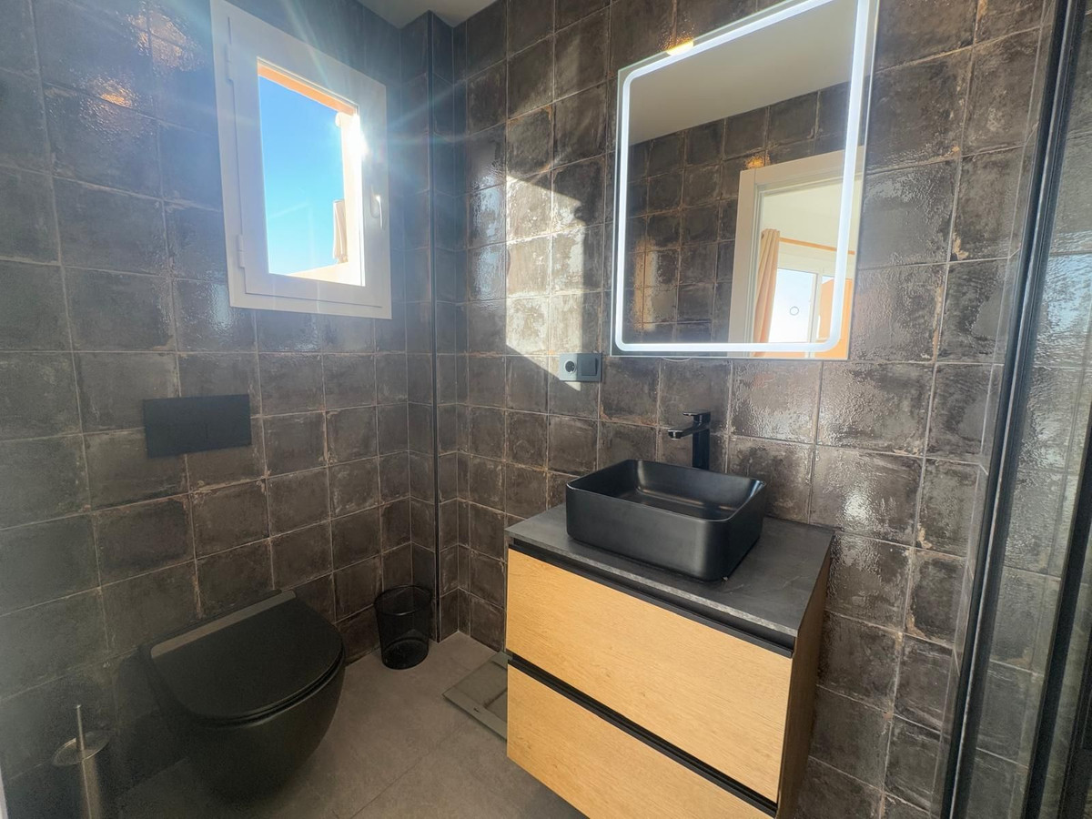 cbad220e17bdc0fd551e173f0558ef08 - 9