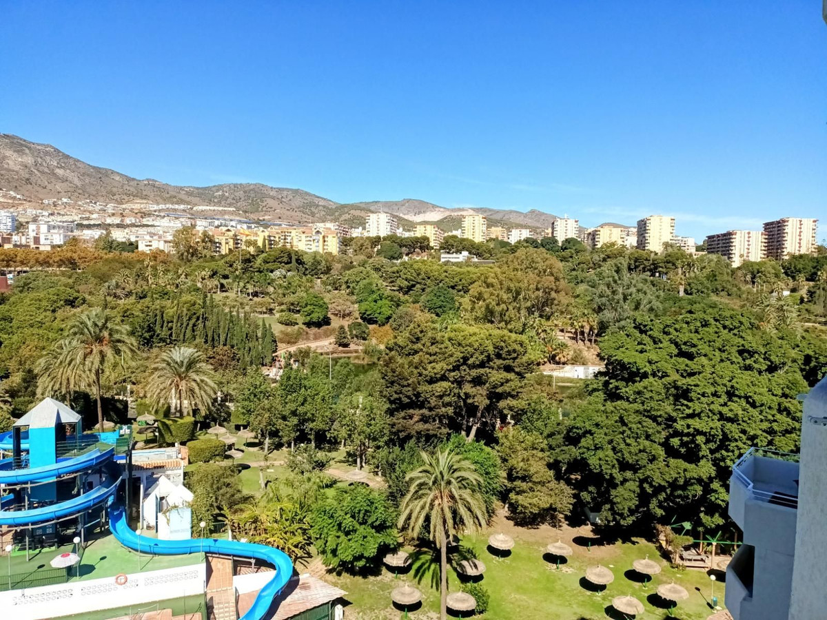 cc4ea0daf114cbb2f4ccbb91b988aa9a - 12