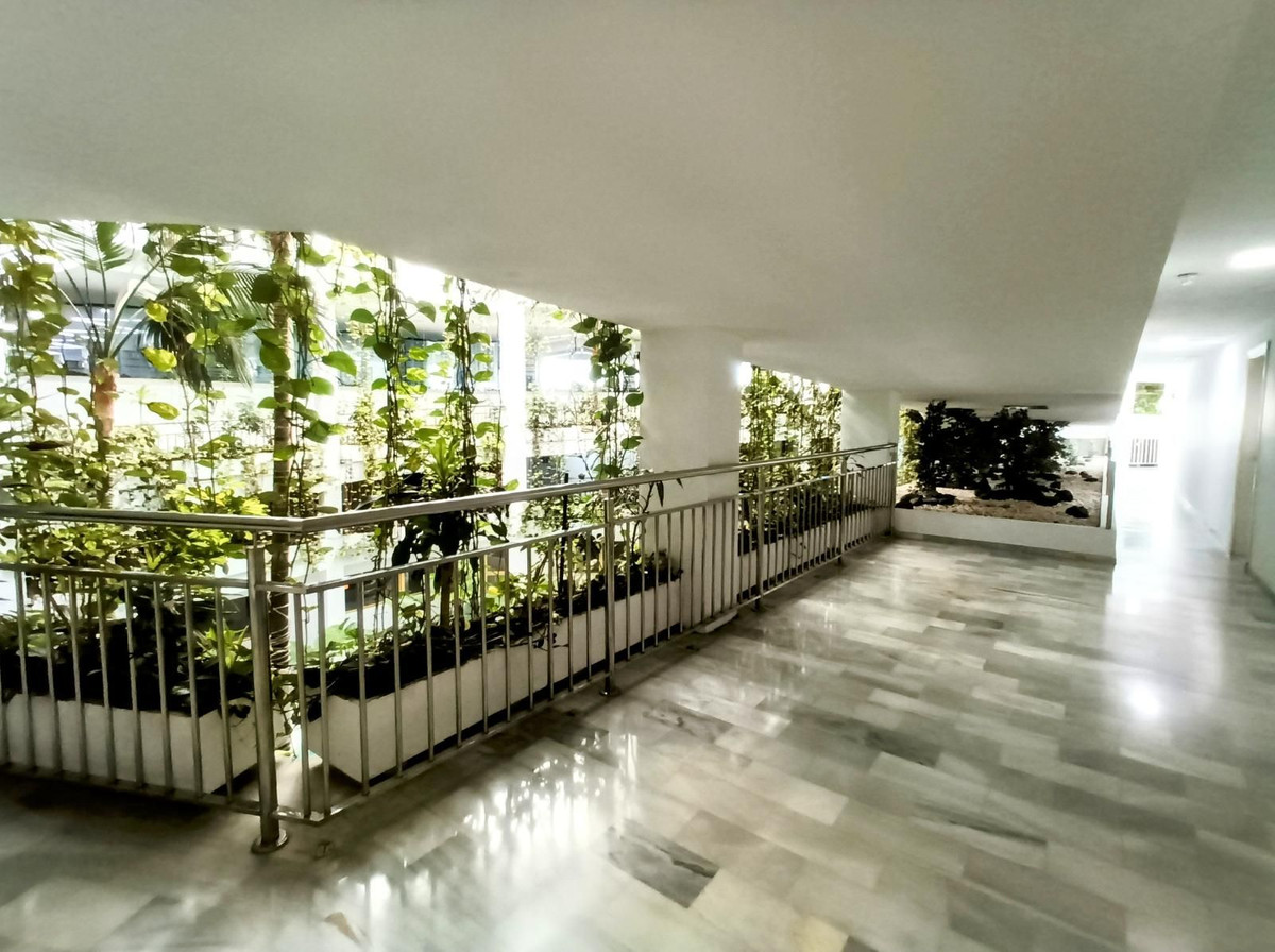 cc4ea0daf114cbb2f4ccbb91b988aa9a - 19