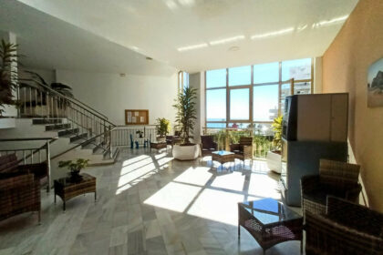 cc4ea0daf114cbb2f4ccbb91b988aa9a - 24