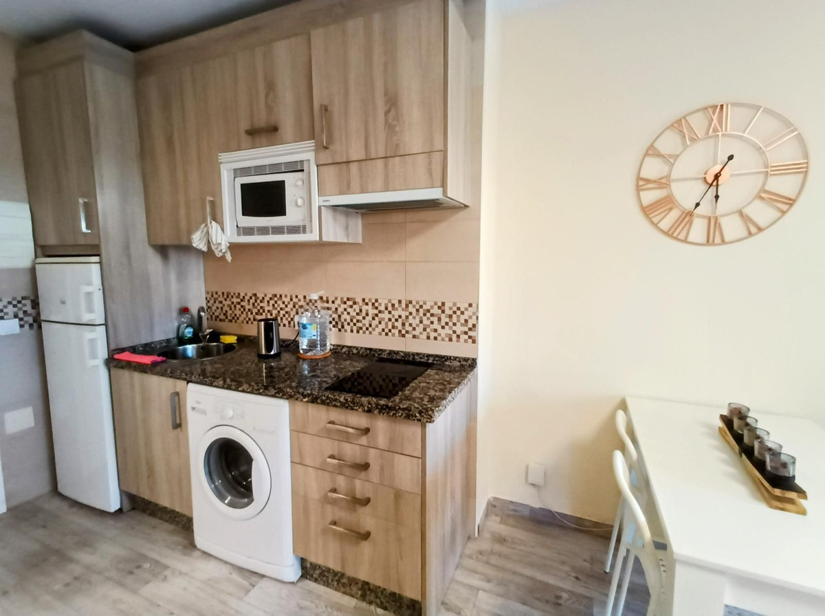 cc4ea0daf114cbb2f4ccbb91b988aa9a - 3